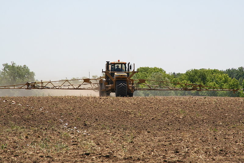 Fertilizer prices continue rising as farmers prepare for 2027 growing season — Wahpeton Business news