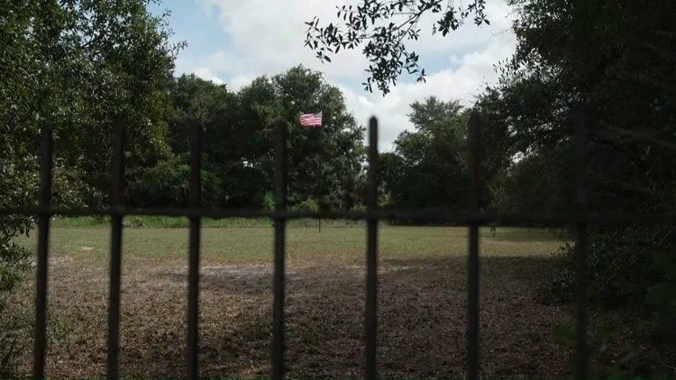 Commissioners advance land-use change without reviewing key report that doesn’t rule out graves — WTSP 10 Tampa Bay